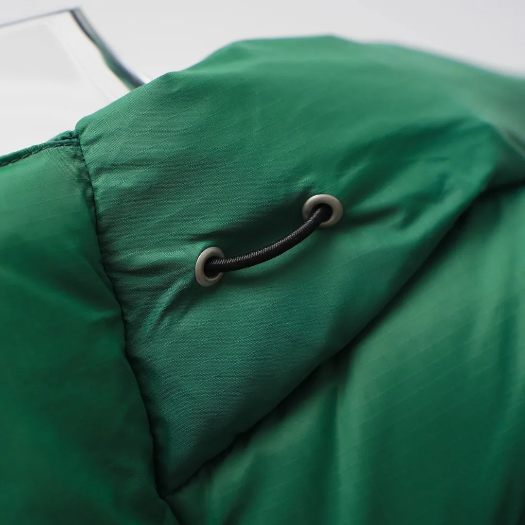 TNF ： Green Size：XS-XXL